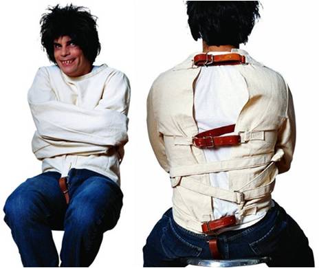 STRAIGHT JACKET