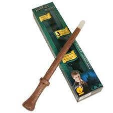 HARRY POTTER DELUXE LIGHT-UP AND SOUND WIZARD WAND